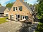 Guest house 422539 • Bungalow Hart van Brabant • Kaatsheuvel | 12-persoons vakantiehuis | 12L  • 1 of 20