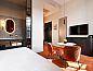 Verblijf 433801 • Vakantie appartement Noord Limburg • Van der Valk TheaterHotel De Oranjerie  • 5 van 26