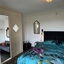 Comfortabele slaapkamer in Vakantiehuisje in Ossendrecht, West Brabant.