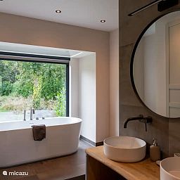 Guest house 442121 - Holiday property West Brabant - Witte Bergvliet Villa