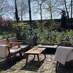 Comfortabele slaapkamer in vakantiehuis NB094, Molenschot, Noord Brabant, met rustgevend interieur.