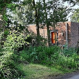 Rustic vacation home in Werkendam surrounded by greenery, West Brabant, North Brabant