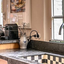 Moderne keuken in Huisje in Putte, vakantiehuis in West Brabant, Noord Brabant.