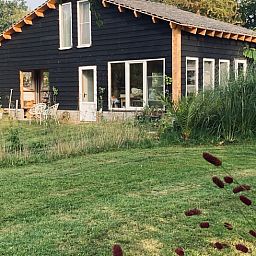 Exterior of Holiday home in Fijnaart, North Brabant with beautiful garden.