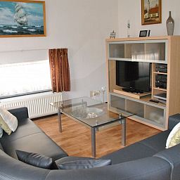 Gemtliches Wohnzimmer im Familienhaus Buis, Ferienhaus an der Nordseekste in Egmond aan Zee.