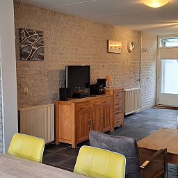 Guest house 4504149 - Holiday property Noordzeekust - Vakantiehuis Gemütlicher Bungalow für 4 Personen