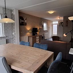 Guest house 4504150 - Holiday property Noordzeekust - Vakantiehuis Ferienbungalow Abbes mit Garten und Terrasse