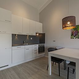 Kueche und Essbereich im Beach Apartment 35 Callantsoog, ideal fuer Selbstversorger.