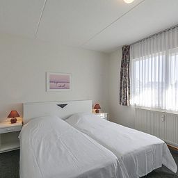 Guest house 4504320 - Holiday property Noordzeekust - Beach Appartement 05