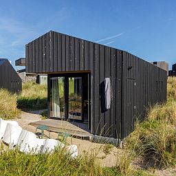 Guest house 452474 - Holiday property Noordzeekust - Lodge Pitstop 4