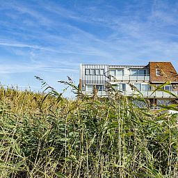 Guest house 452719 - Holiday property Noordzeekust - Duinerei C301/C302 | Sauna | 8 Pers