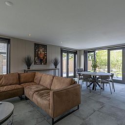 Verblijf 4540100 - Vakantiewoning Noordzeekust - Wellness Villa Lotje | Jacuzzi & Sauna | 6 Pers