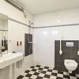 Guest house 454079 - Bungalow Noordzeekust - Beach Resort Ooghduyne | 6-persoons villa - Extra toegankeli