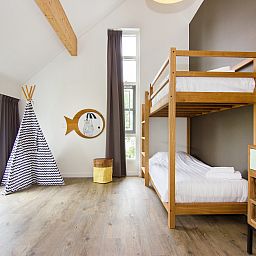 Verblijf 454090 - Bungalow Noordzeekust - Beach Resort Ooghduyne | 8-persoons kindervilla | 8LK