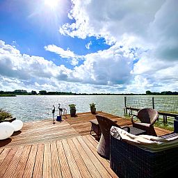 Verblijf 460142 - Vakantiewoning IJsselmeerkust - Vakantiehuis direkt am See