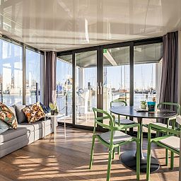Guest house 460351 - Boat IJsselmeerkust - Marina Sunrise