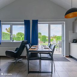 Guest house 460420 - Bungalow IJsselmeerkust - Zwanenbloem 3p. - Essenlaan 040