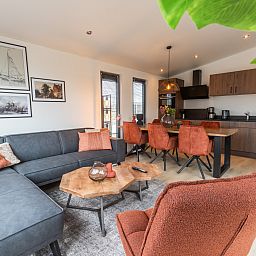 Guest house 461240 - Holiday property IJsselmeerkust - Cube Split Hottub