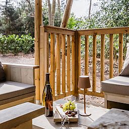 Verblijf 461620 - Tenthuis IJsselmeerkust - De Stille Heide | 6 Pers. | Kachel & Hottub