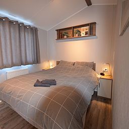 Guest house 470854 - Chalet Waddenkust - Recreatiepark Wiringherlant - Wiringher Chalet 83