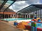 Guest house 481110 • Holiday property Noord-Holland noord • Ruim chalet voor 7 personen met Sauna in Schagen  • 6 of 18
