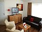 Verblijf 483704 • Chalet Noord-Holland noord • Vakantiepark Molengroet 4  • 3 van 26