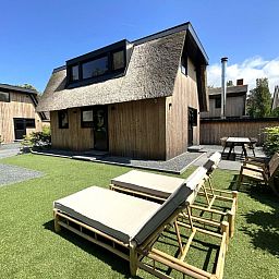 Guest house 484238 - Holiday property Noord-Holland noord - 6-persoons Duinlodge Huisdier toegestaan