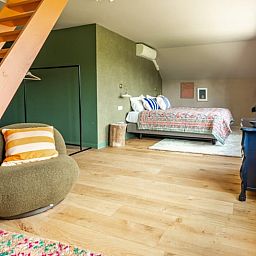 Modern bathroom with luxury shower in Cottage in Rijssen, vacation home in Rijssen, Twente.