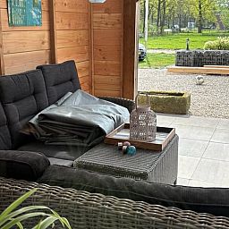 Blick von der Veranda des Huisje in Enschede, Ferienhaus in Twente.