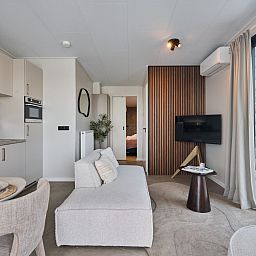 Verblijf 524626 - Vakantiewoning Twente - Happy Oak wellnesslodge met bubbeltub, ligbad, sauna en