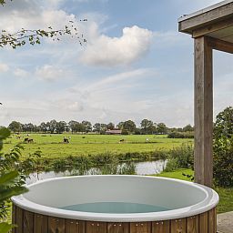 Unterkunft 524698 - Ferienhaus Twente - River Lodge 'Wellnesshuus'