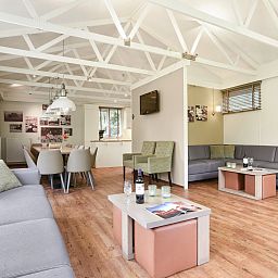 Guest house 5302157 - Bungalow Salland - Twenhaarsveld | 18-persoons reuniebungalow | 18C