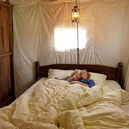 Verblijf 531207 - Tenthuis Salland - Tenthuis met warme privédouche bij de boer