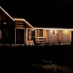 Sfeervolle avondverlichting van Vakantiehuis in Ommen, een knus vakantieverblijf in de Vechtstreek, Overijssel.
