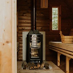 Guest house 540880 - Holiday property Vechtstreek - Luxe bosrand loft met Hottub & Sauna