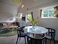 Verblijf 5501101 • Vakantiewoning Noordwest Overijssel • Mooi twee persoons vakantiehuis in Giethoorn  • 3 van 18