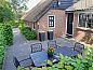 Verblijf 5501125 • Vakantiewoning Noordwest Overijssel • 6 persoons appartement met drie slaapkamers in het centrum  • 1 van 25