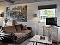 Verblijf 550126 • Vakantiewoning Noordwest Overijssel • Toplocatie! Prachtig 6 persoons vakantiehuis in Giethoorn  • 2 van 26