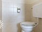 Verblijf 550150 • Vakantiewoning Noordwest Overijssel • Comfortabele 2 persoons woonboot nabij Giethoorn met  • 12 van 26