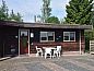 Guest house 551903 • Holiday property Noordwest Overijssel • Leuk 4 persoons zomerchalet in mooie omgeving  • 1 of 13