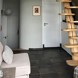 Ferienhaus OV735 in Tuk, Nordwest Overijssel, umgeben von gruener Natur und modernem Design, ideal fuer einen entspannten Aufenthalt.