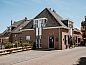 Verblijf 552309 • Vakantiewoning Noordwest Overijssel • Authentiek 2-persoons appartement in Hollandse stijl met  • 10 van 15