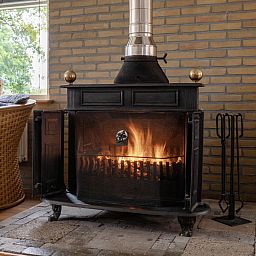 Moderne keuken in vakantiehuis OV543, Eesveen, Noordwest Overijssel, Overijssel.