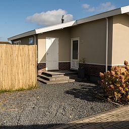Ferienhaus UT096 in Breukelen, Utrecht, mit schoener Terrasse und umgeben von Naturschoenheiten.