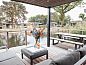 Verblijf 570750 • Vakantiewoning Utrechtse Heuvelrug • Luxe Lodge aan het water  • 4 van 26