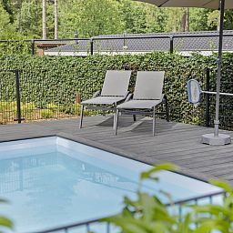 Unterkunft 570792 - Ferienhaus Utrechtse Heuvelrug - 10-persoons lodge met dipping pool en guest house