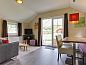 Guest house 571804 • Chalet Utrechtse Heuvelrug • Resort De Utrechtse Heuvelrug 4  • 2 of 26
