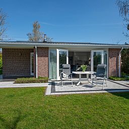 Terras van Cypressenlaan 18, Ruiterplaat, vakantiehuis in Kamperland, Zeeland.