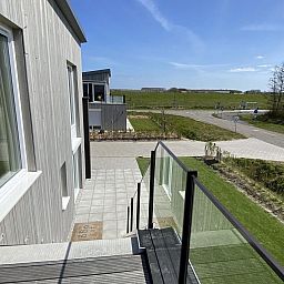 VZ948 Ferienvilla Kamperland, Panoramablick vom Balkon in Kamperland, Nord-Beveland, Zeeland.