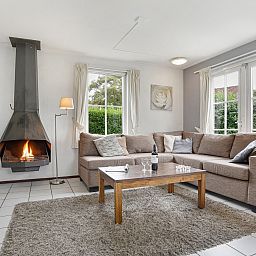 Guest house 600438 - Bungalow Schouwen-Duiveland - Villapark Livingstone | 4-persoons villa | 4BE